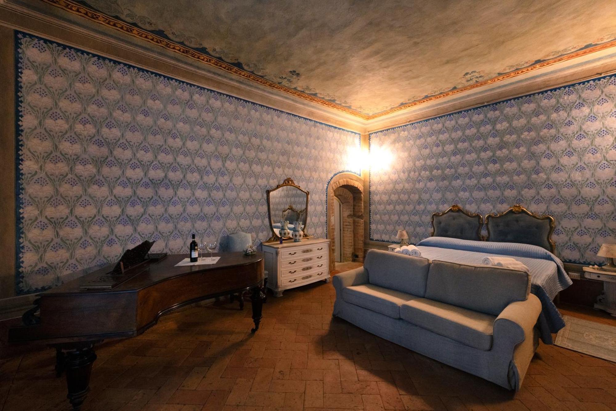 Il Palazzo Del Cardinale Bed & Breakfast Montalcino Bagian luar foto