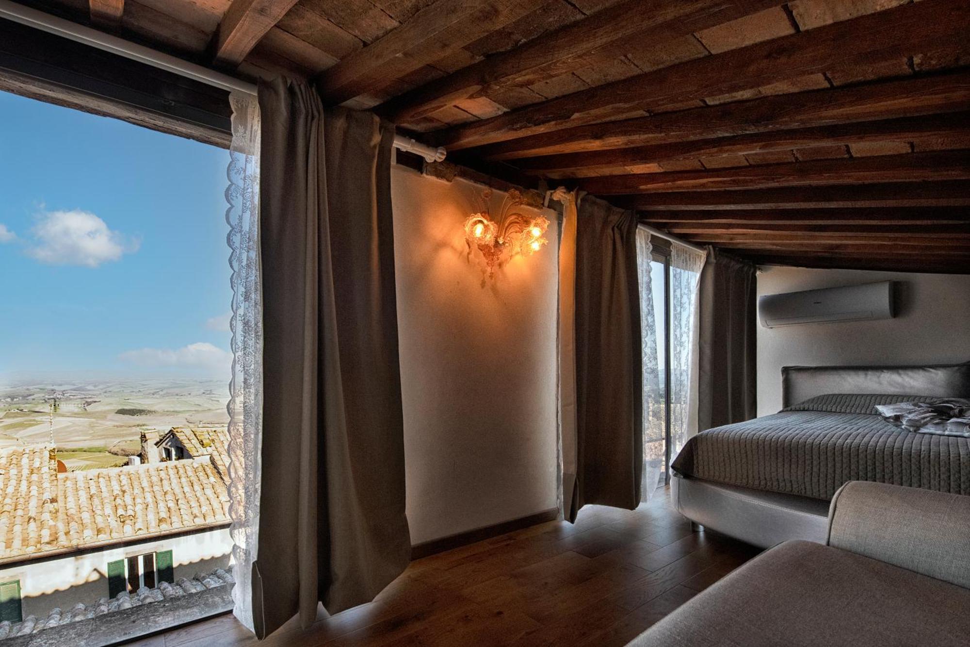 Il Palazzo Del Cardinale Bed & Breakfast Montalcino Bagian luar foto