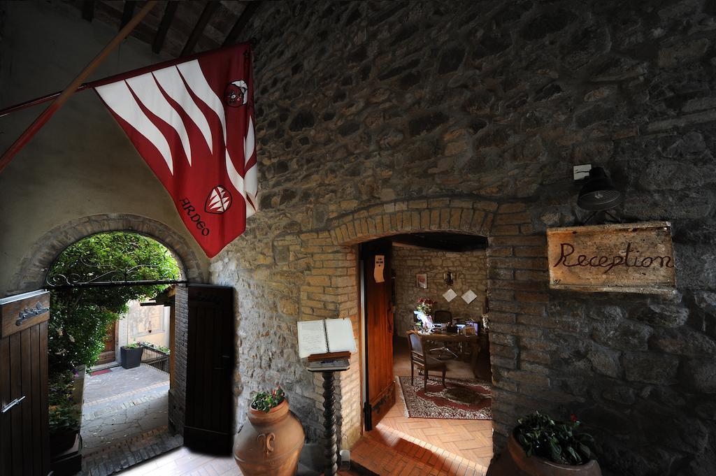 Il Palazzo Del Cardinale Bed & Breakfast Montalcino Bagian luar foto