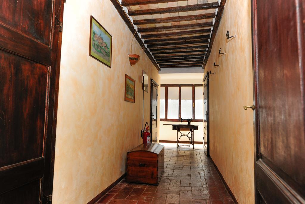 Il Palazzo Del Cardinale Bed & Breakfast Montalcino Bagian luar foto