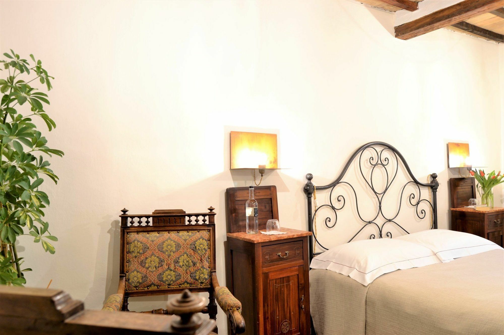 Il Palazzo Del Cardinale Bed & Breakfast Montalcino Bagian luar foto